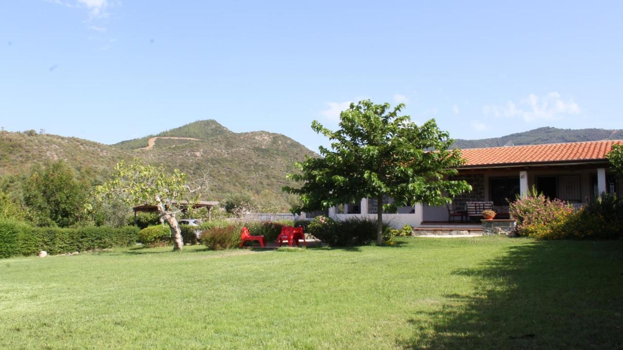 Countryside Villa In Sardinia Triei 外观 照片